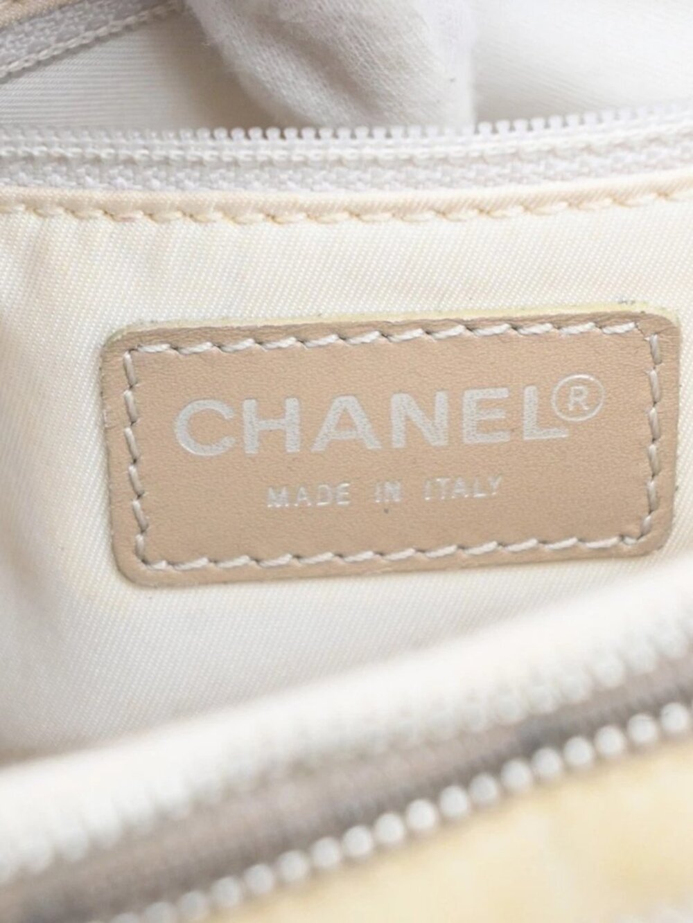 CHANEL CC New Travel Line Shoulder Bag Jacquard Canvas Leather BE SHW 62MA443 - Picture 16 of 16
